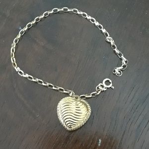 14 Karat Gold Bracelet-7"